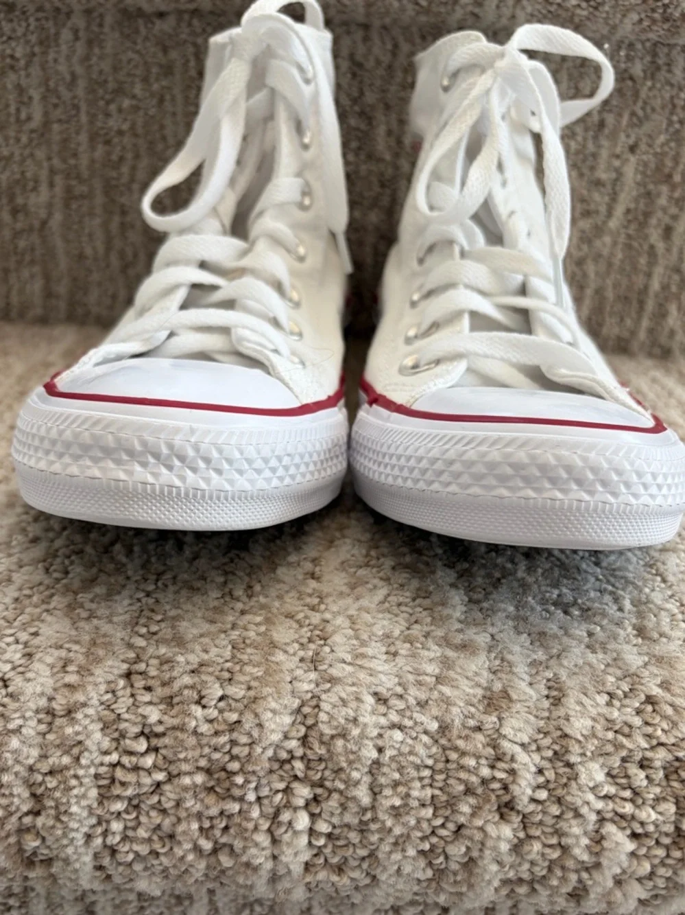 Women’s Converse Chuck Taylor All Star High Top. White. Size 6.5. - Picture 8 of 9